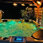 Mini Avec Piscine Et Jacuzzi Prives, Sauna Et Home-cinema A 800m Des Commodites * La Baule-Escoublac
